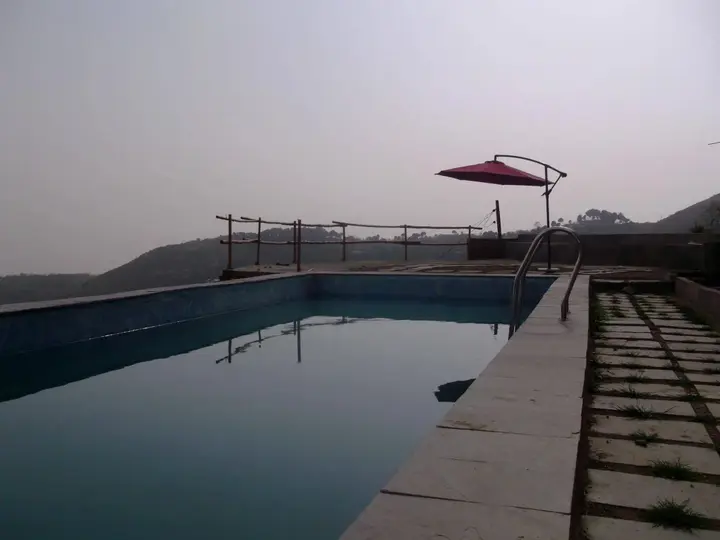 Чамба: Atithis Resort