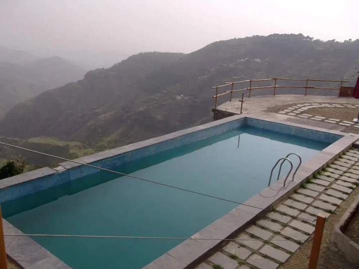 Чамба: Atithis Resort