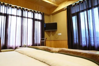 Манали: Kanyal Height Cottages