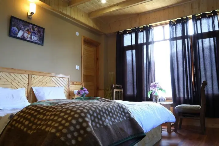 Манали: Kanyal Height Cottages
