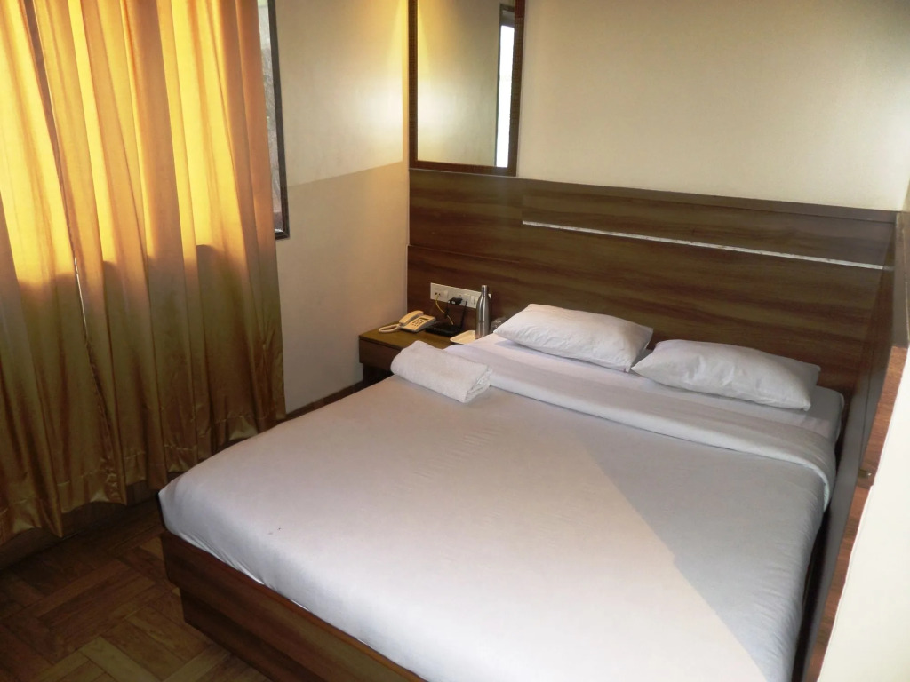 Киим: Hotel Rajvikas Residency