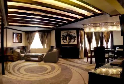 Катра: KC Residency