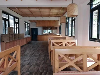 Лачунг: Rufina Apple Valley Inn