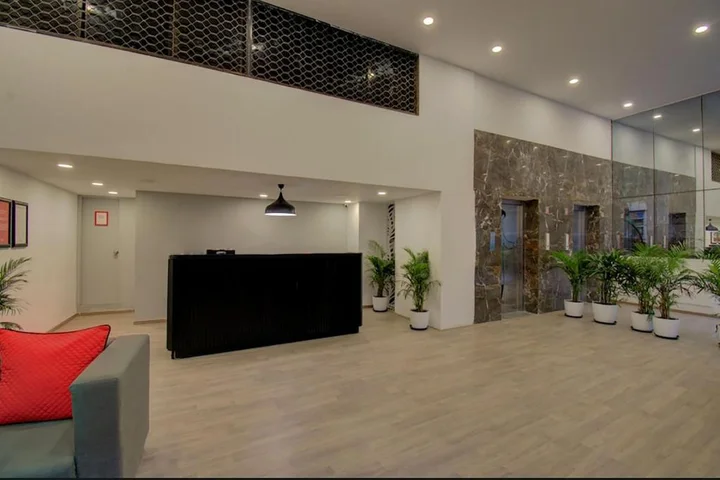 Вадодара: Shagun Hotel