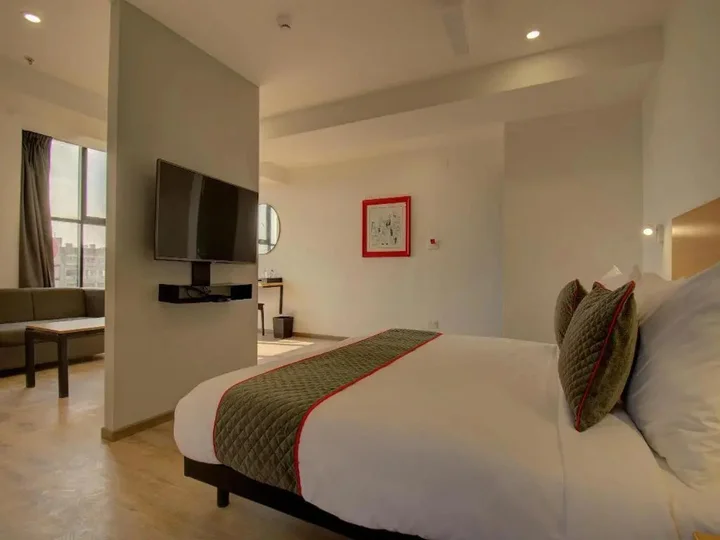 Вадодара: Shagun Hotel