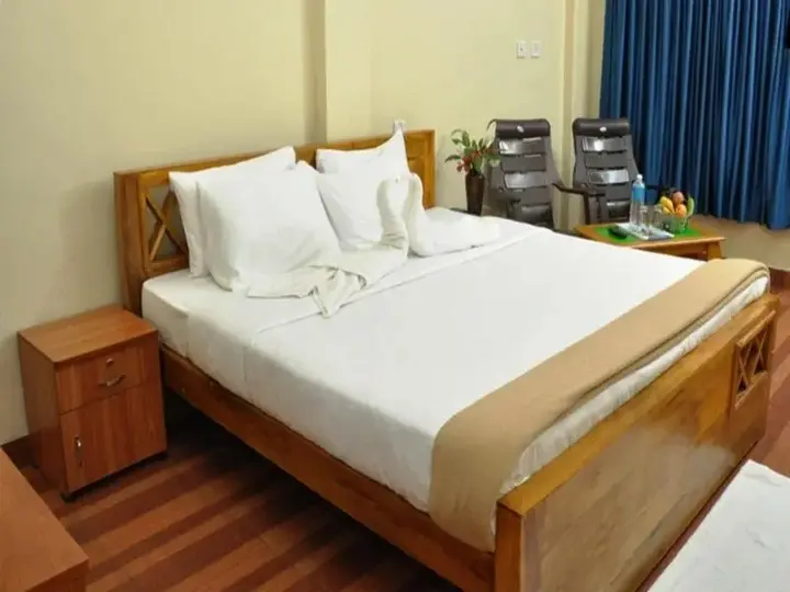 Велламундра: Lakkidi Grace Inn