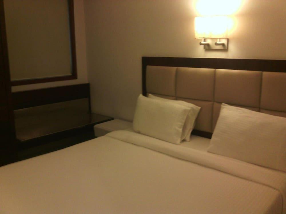 Мумбаи: Hotel Better Home International