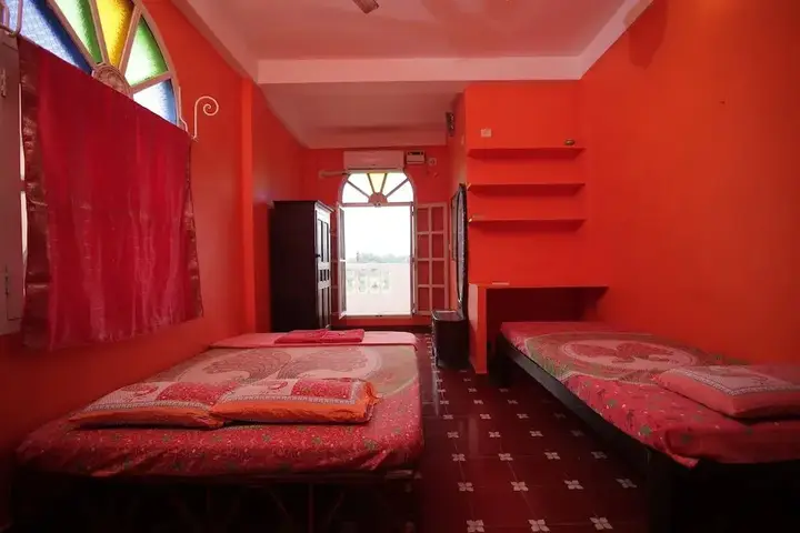 Holi-Wood Guesthouse — фото 5