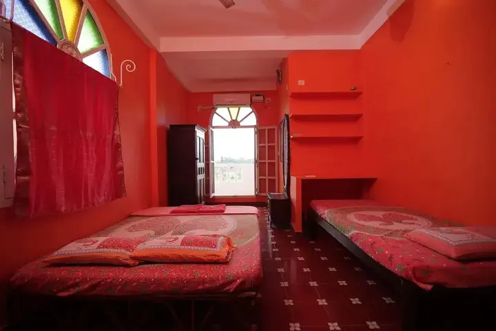 Пудучерри: Holi-Wood Guesthouse