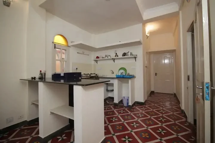 Пудучерри: Holi-Wood Guesthouse