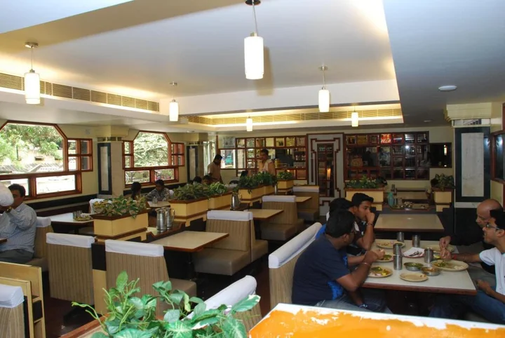 Бангалор: Kamat's Hotel Mayura