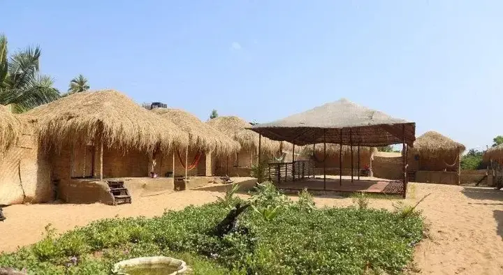 Южный Гоа: Lotus Oasis Beach Huts Resort