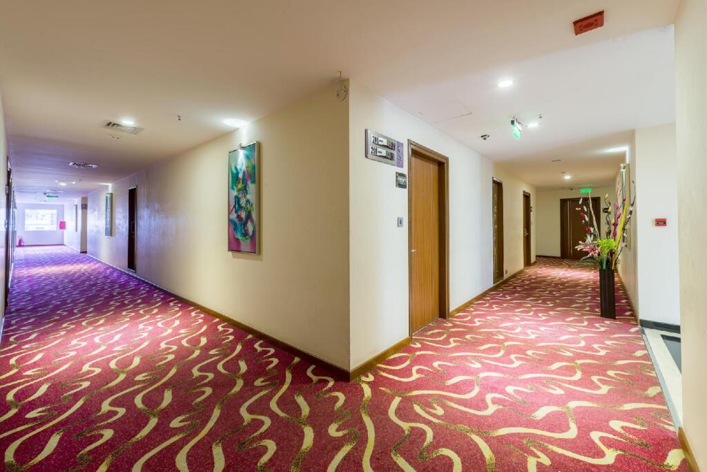 Бангалор: Treebo Select Sahar Pavilion