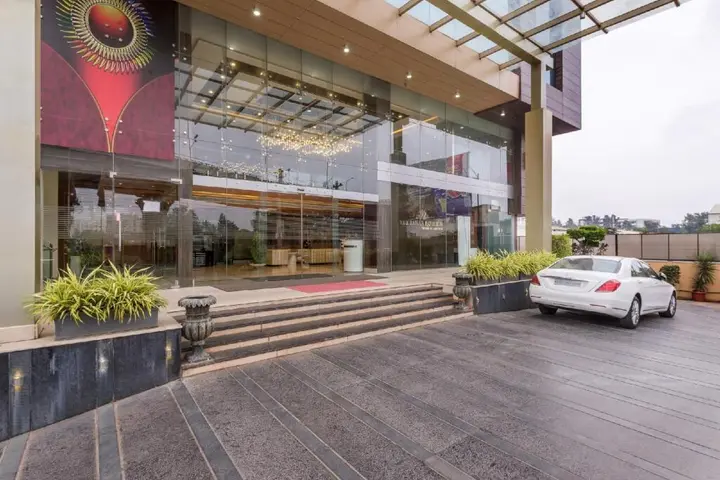 Бангалор: Treebo Select Sahar Pavilion