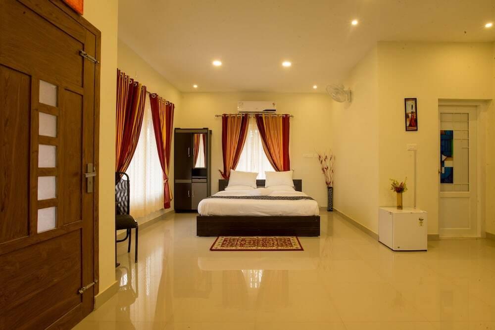 Вайтери: Girassol Serviced Villa
