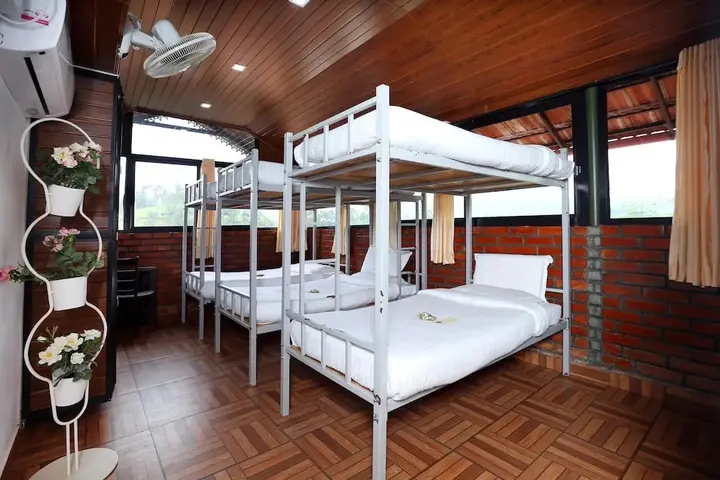 Вайтери: Girassol Serviced Villa