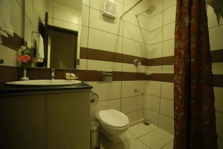 Вайтери: Girassol Serviced Villa
