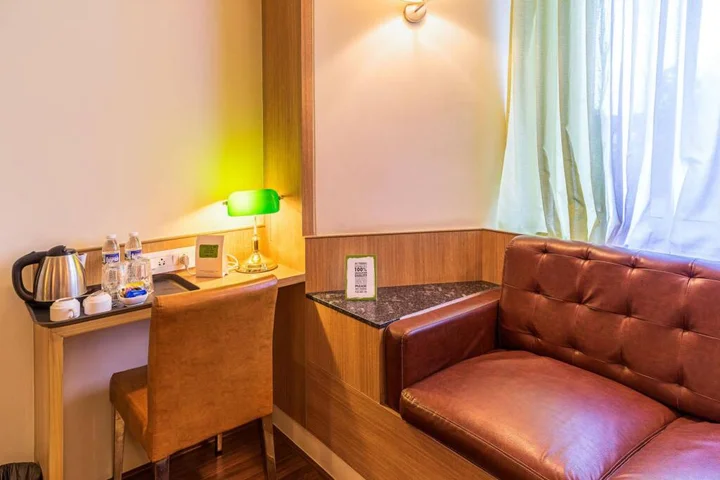 Пимпри-Чинчвад: Treebo Premium Grand Emerald