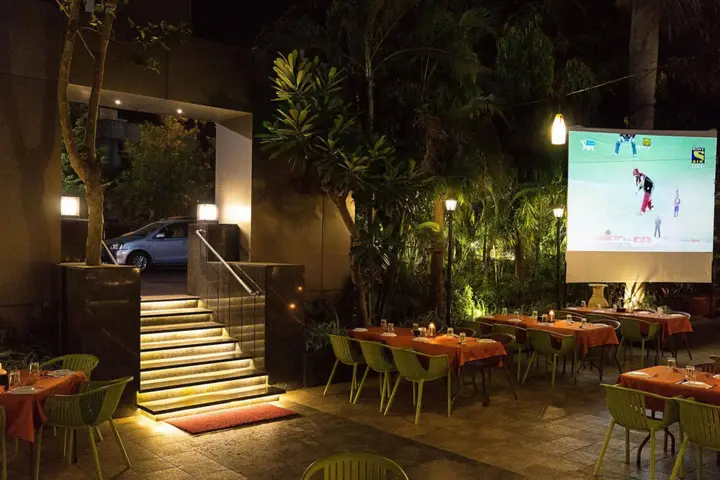 Пимпри-Чинчвад: Treebo Premium Grand Emerald