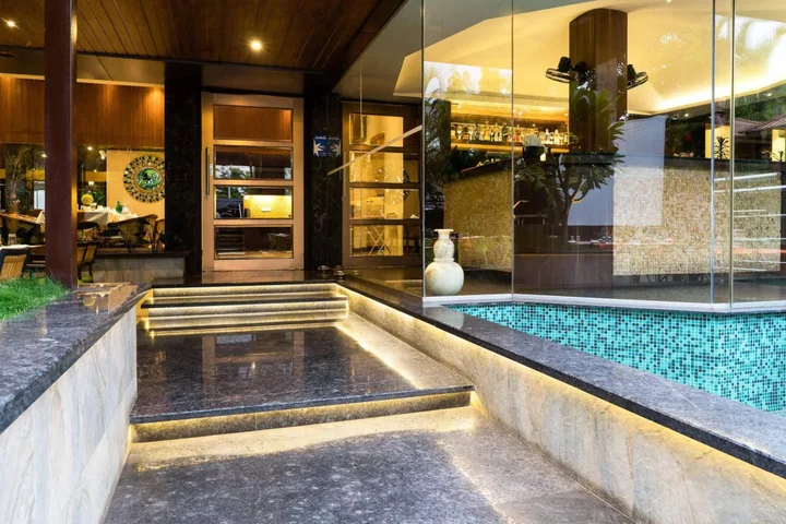 Пимпри-Чинчвад: Treebo Premium Grand Emerald