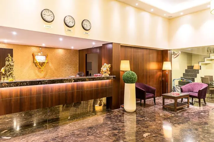 Пимпри-Чинчвад: Treebo Premium Grand Emerald