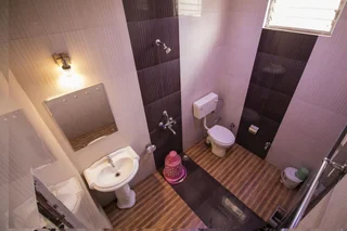Пачмарай: Hotel Natraj