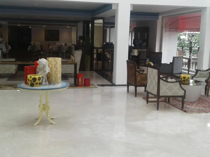 Массури: Renest Dunsvirk Court Mussoorie