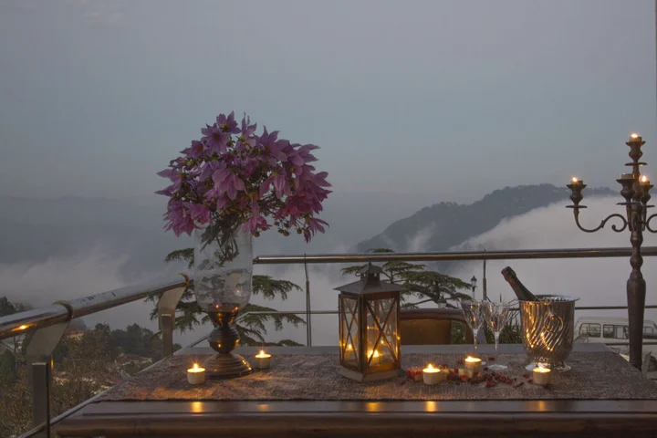 Массури: Renest Dunsvirk Court Mussoorie