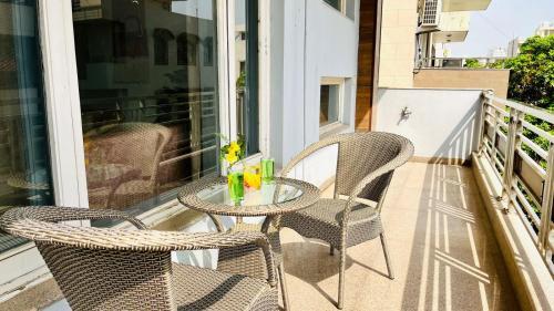 Гуруграм: Medicity Service Apartments Gurgaon