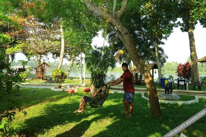 Чампакулам: Manjishta Ayurveda Heritage Resort