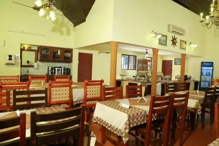 Чампакулам: Manjishta Ayurveda Heritage Resort