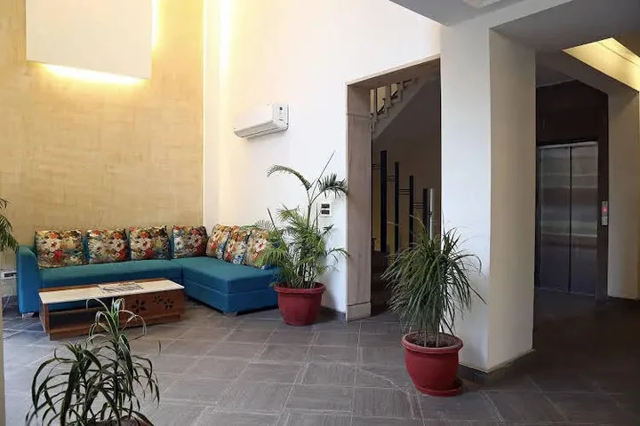 Гуруграм: FabHotel Sai Village Sushant Lok