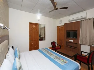 Дехрадун: Benison Guest House By OYO Rooms