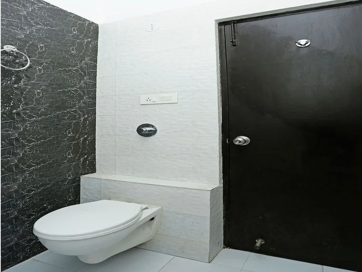 Дехрадун: Benison Guest House By OYO Rooms