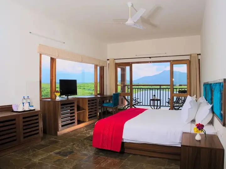 Султан-Батери: Vistara Resort