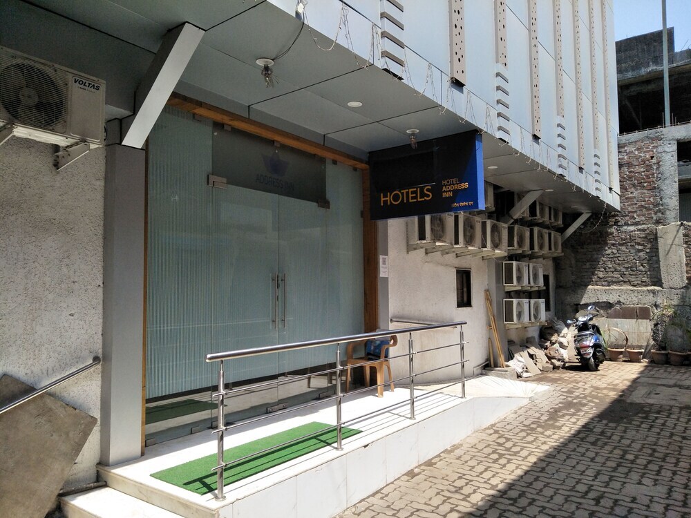 Мумбаи: FabHotel Address Inn