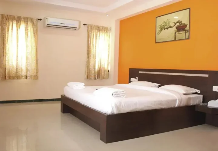 Соманур: Hotel Landmaark Tiruppur