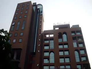 Мумбаи: Hotel Sai Palace Grand Malad