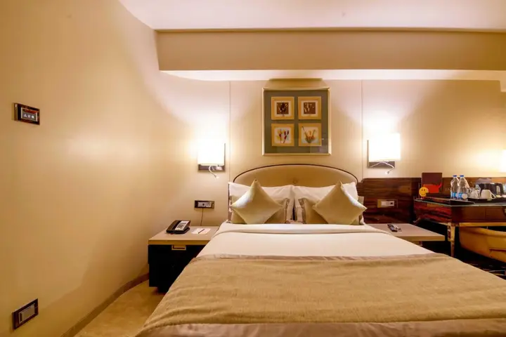 Мумбаи: Hotel Sai Palace Grand Malad