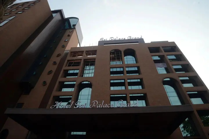 Мумбаи: Hotel Sai Palace Grand Malad