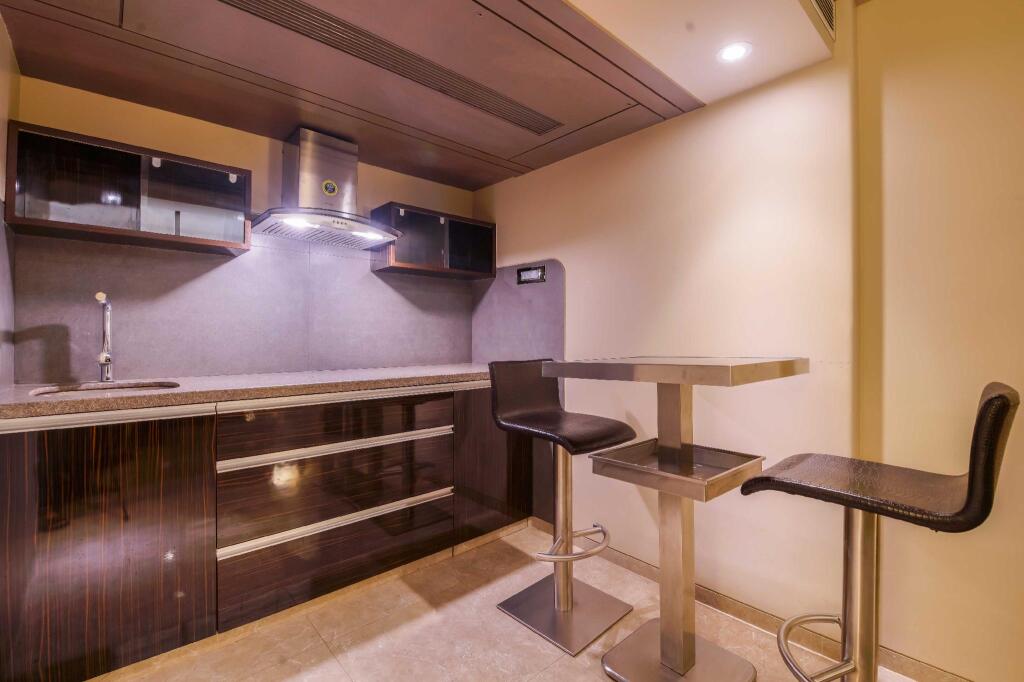 Мумбаи: Hotel Sai Palace Grand Malad