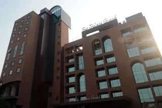 Мумбаи: Hotel Sai Palace Grand Malad