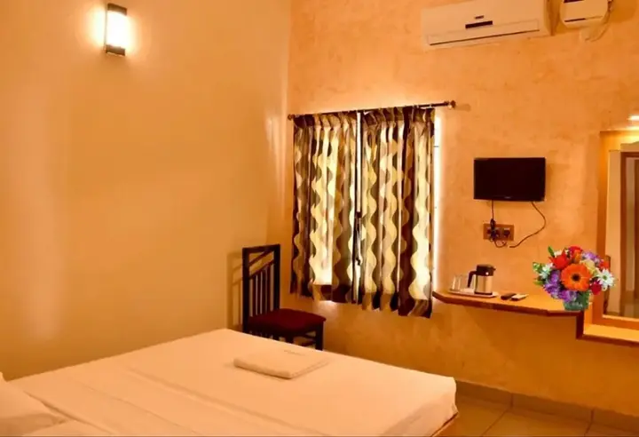 Куддалор: Yogi Ram Inn