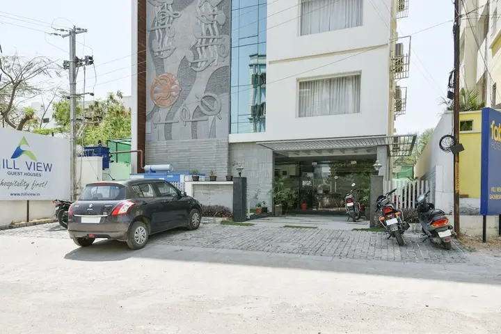 Хидерабад: FabHotel Hill View Gachibowli