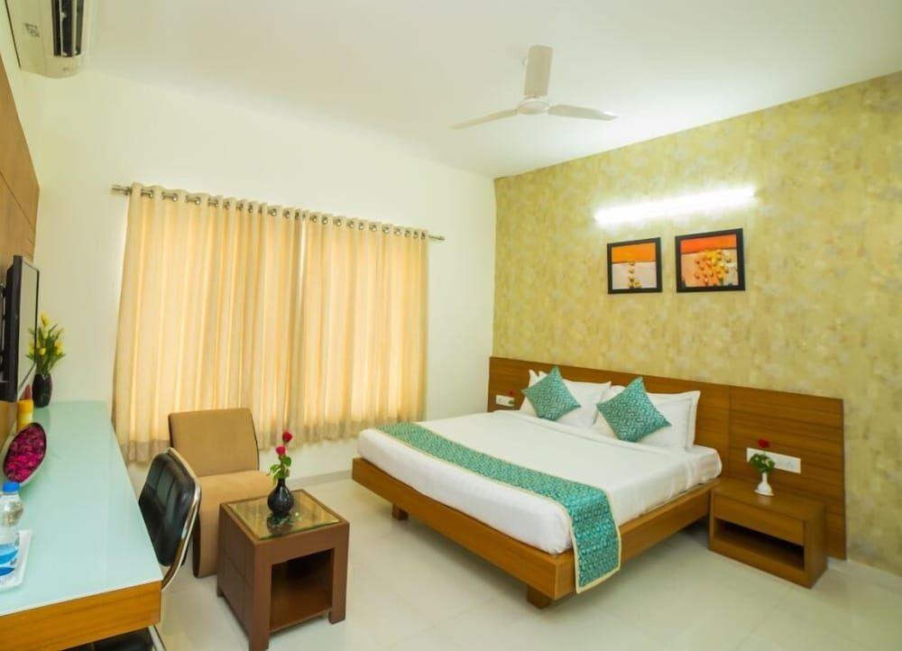 Хидерабад: FabHotel Hill View Gachibowli