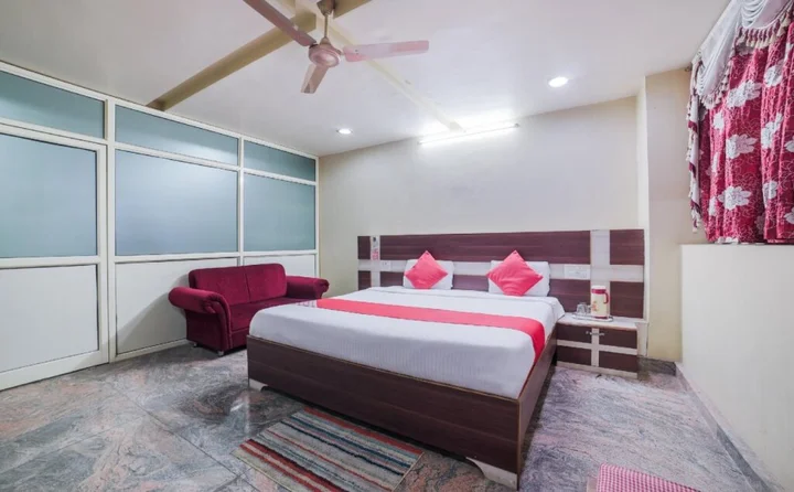 Крепость Jhansi: Hotel Anand by OYO Rooms