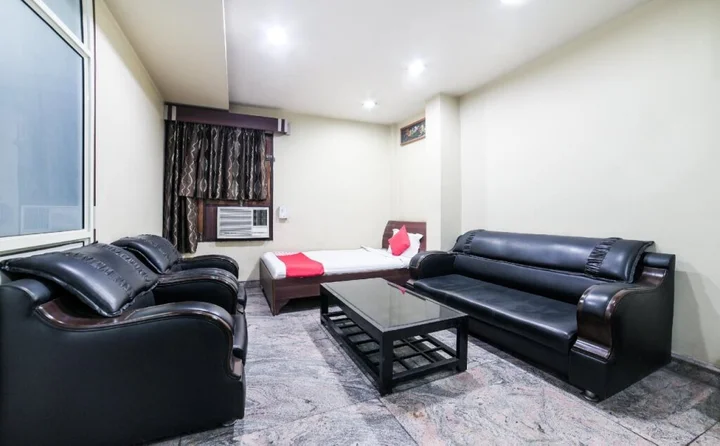 Крепость Jhansi: Hotel Anand by OYO Rooms
