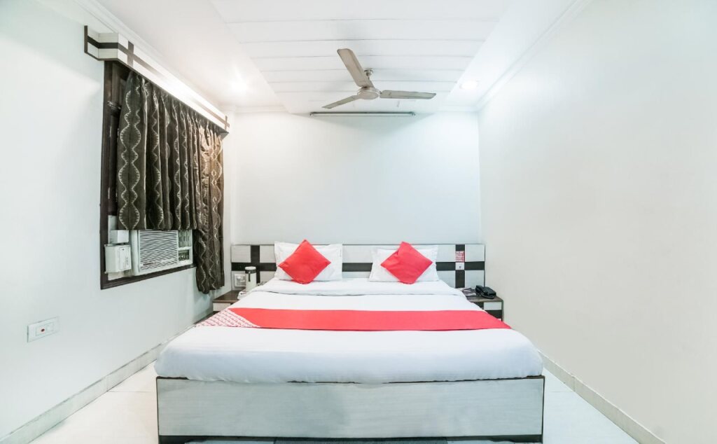 Крепость Jhansi: Hotel Anand by OYO Rooms