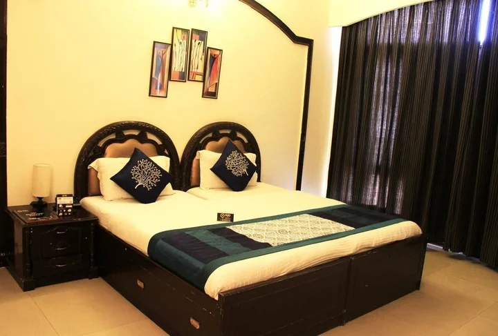 Гуруграм: OYO Rooms Akashneem Marg II