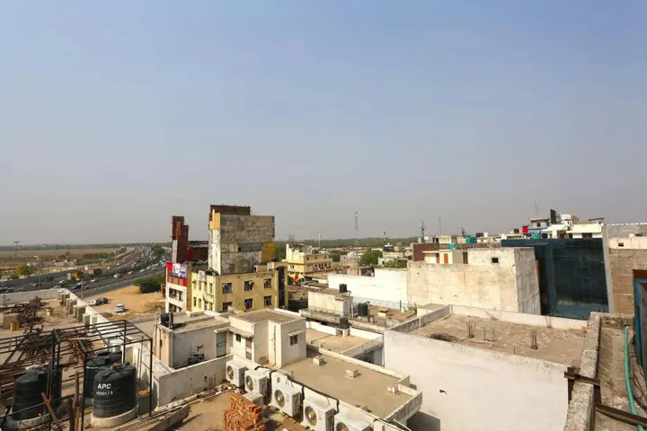 Нью-Дели: OYO Flagship Delhi Airport